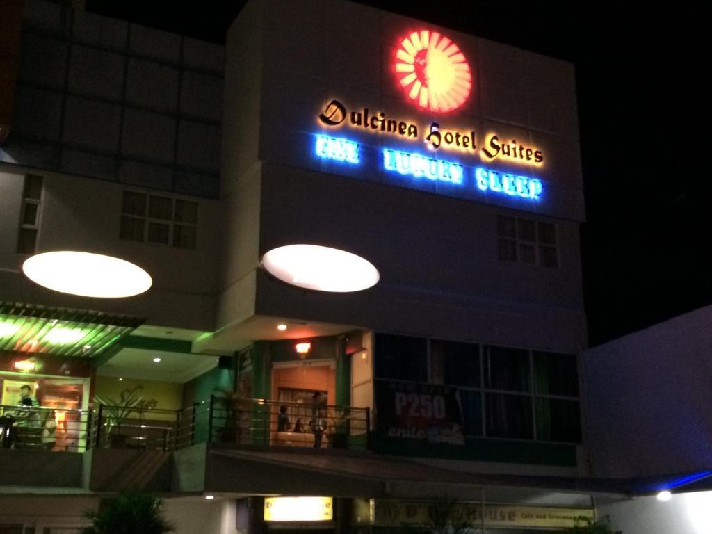 Cebu Dulcinea Hotel And Suites-Mactan Airport Hotel Lapu-Lapu City Exteriér fotografie